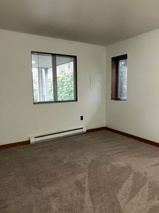 Building Photo - 7307 Bainbridge Pl SW