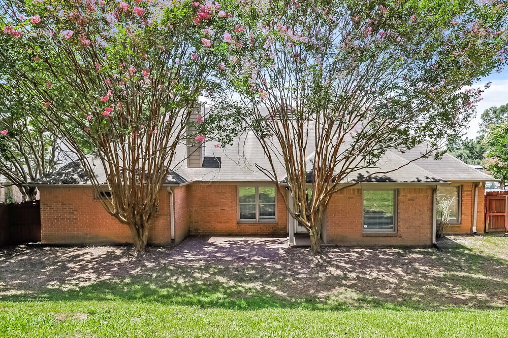 Building Photo - 482 Sanga Cir W