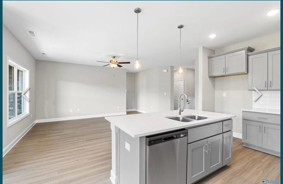 Building Photo - 228 Irish Hill Dr