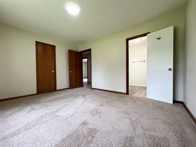 Building Photo - 3bdr 2bth home in the heart of Poquoson