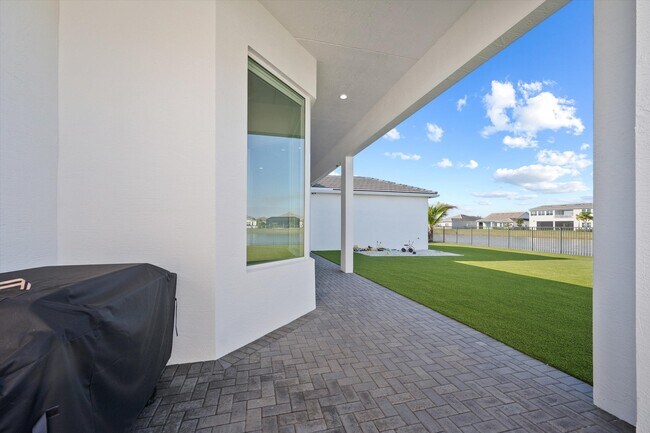 Building Photo - 4727 Estates Cir