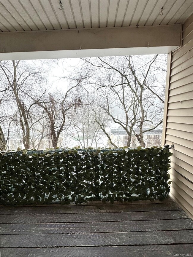 Building Photo - 634 Fox Run Ln