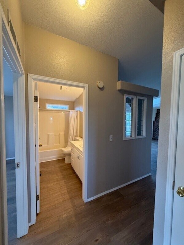 Building Photo - 5556 Rock Rd