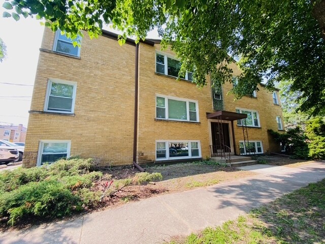 Building Photo - 4925 Greenwood St