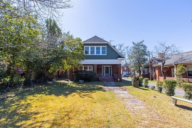 Primary Photo - 2674 Napier Ave