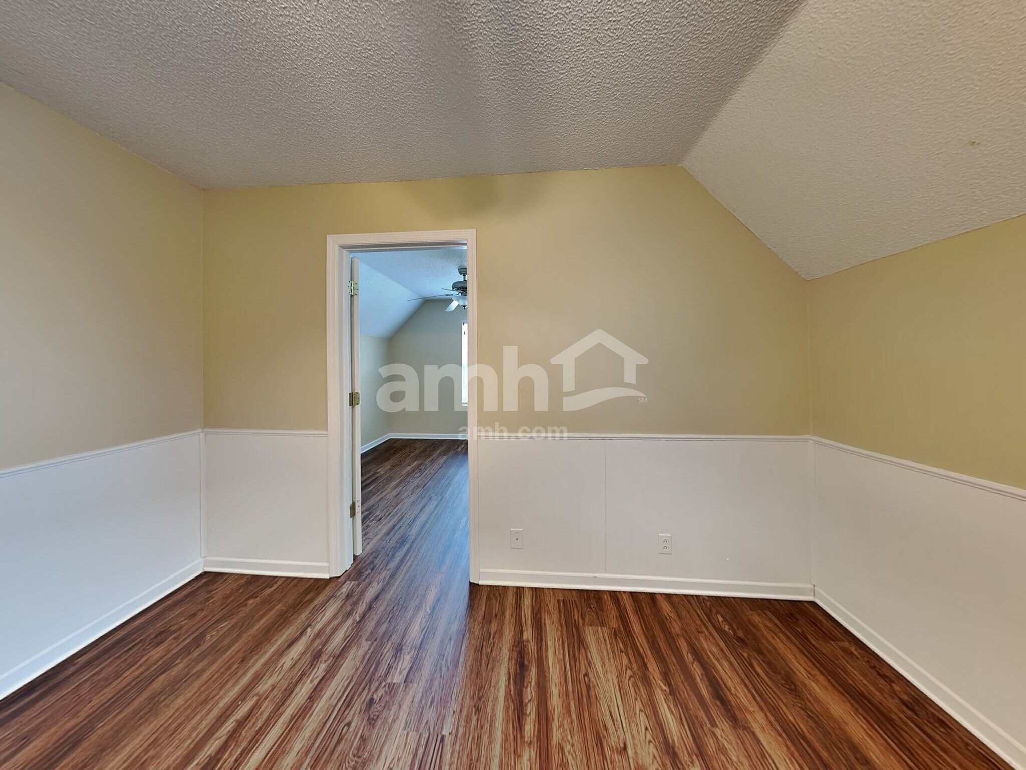 Building Photo - 2849 Elijah Dr