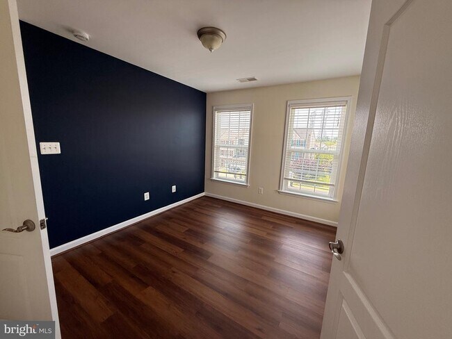 Building Photo - 25102 Cypress Mill Terrace