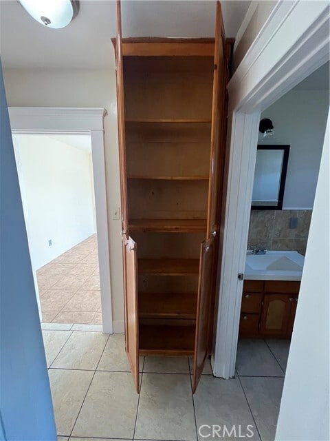 Building Photo - 1355 W 49th St