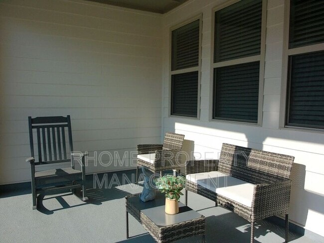 Building Photo - 9926 Stretford Rd