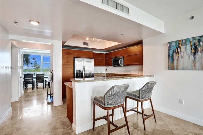 Building Photo - 2681 N Flamingo Rd