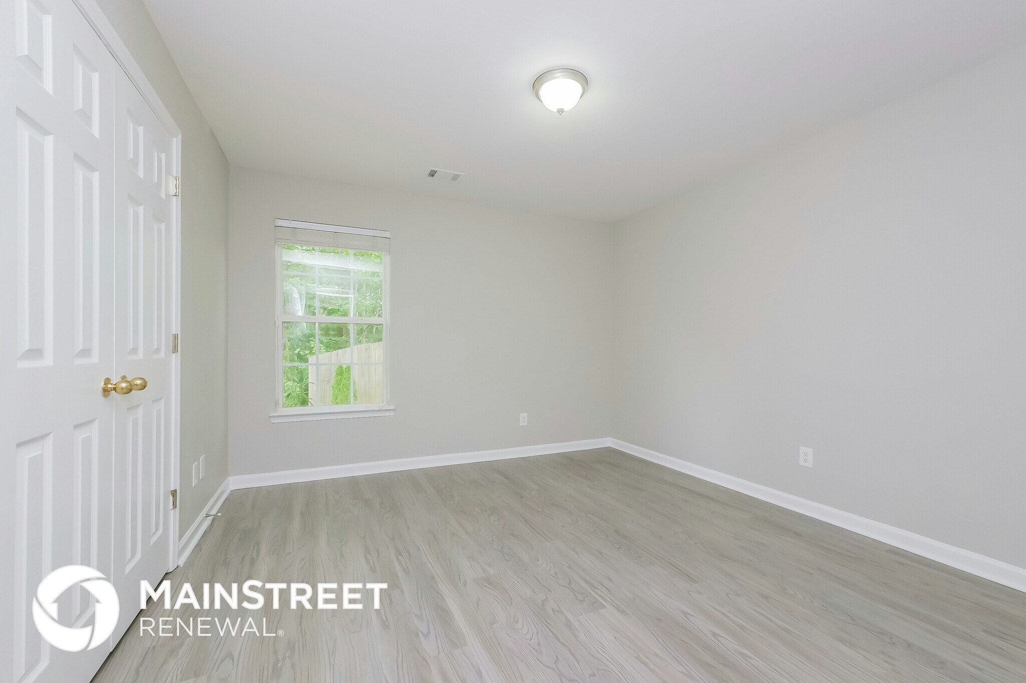 Building Photo - 10238 Deep Creek Pl