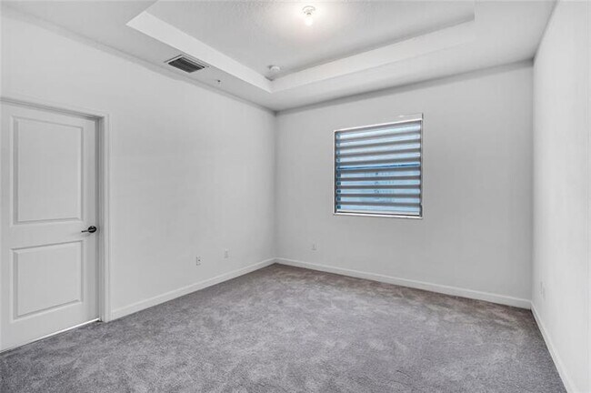 Building Photo - 260 SW 159th Way