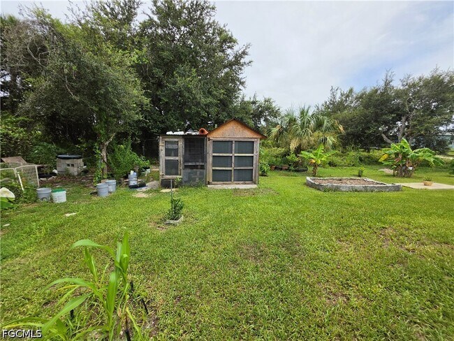Building Photo - 6004 Pecan Cir