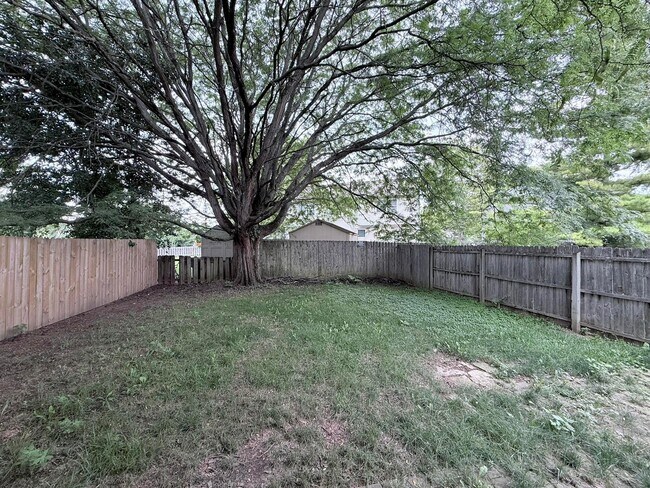 Building Photo - 4849 Herndon Dr