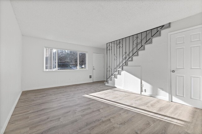 Interior Photo - Raintree Apartments