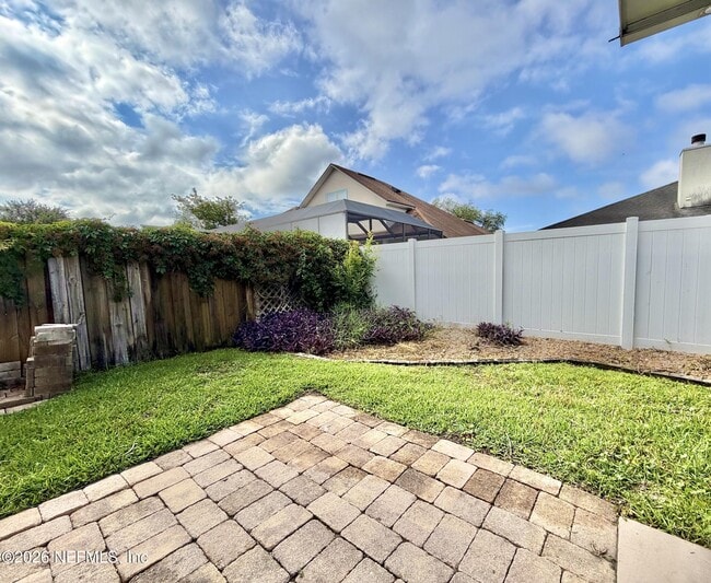 Building Photo - 12962 Brians Creek Dr