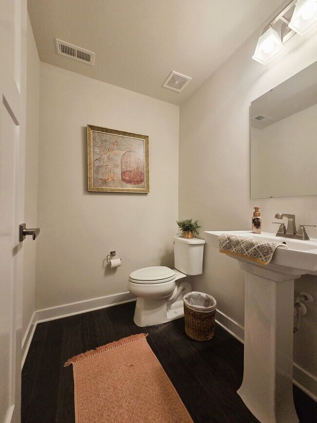 Building Photo - Executive home in Tarrington Subdivision on quiet cul-de-sac lot.