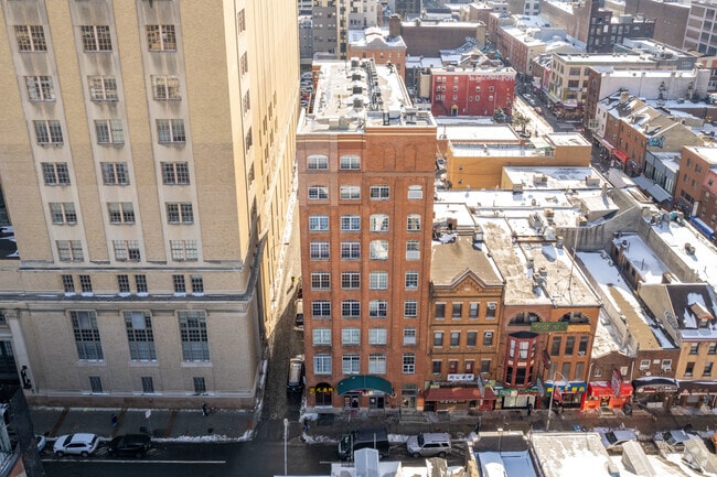 Building Photo - 926-928 Race St