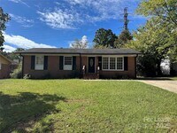 Building Photo - 1223 Georgetown Dr