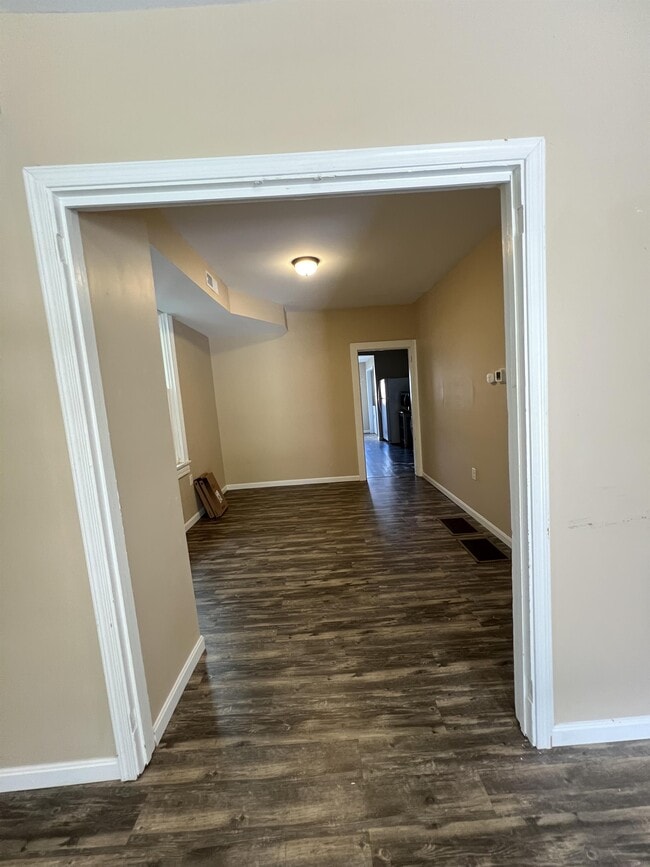 Building Photo - 22 N Prince St