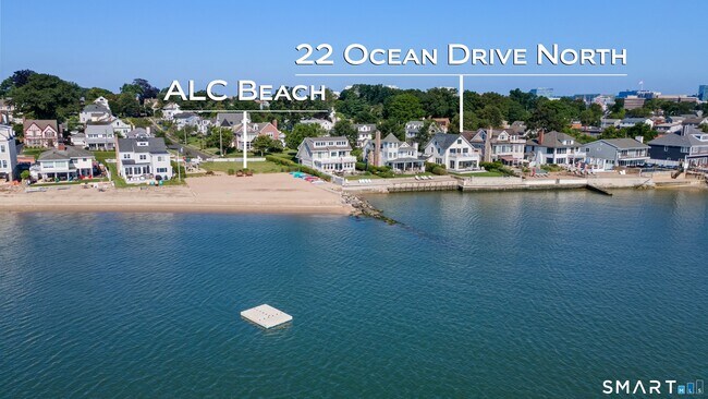 Building Photo - 22 Ocean Dr N
