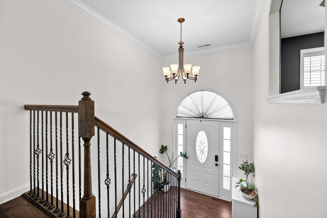 Building Photo - 222 Cooper River Wy