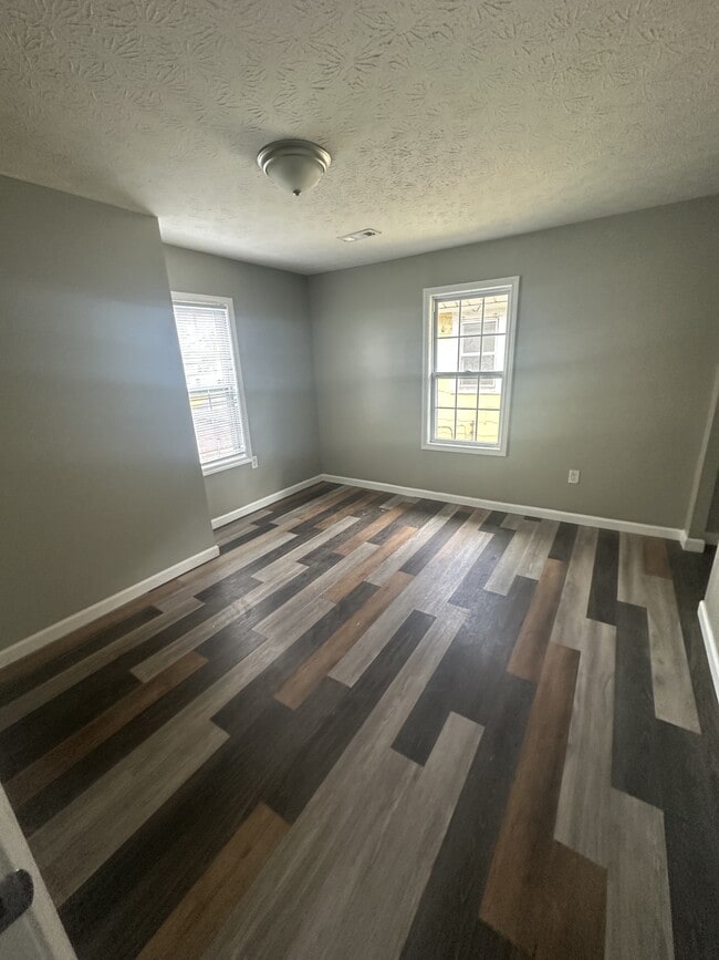 Building Photo - 1568 Arlington Ave