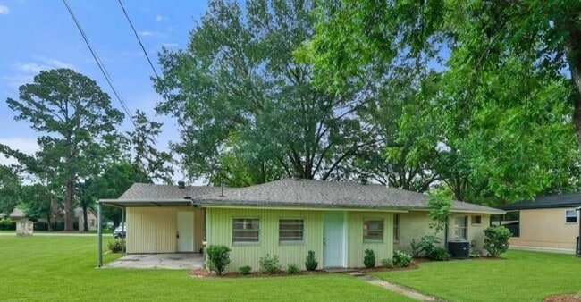 Building Photo - 20631 Nannette Ln