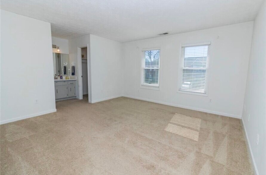 Building Photo - 3100 Duvall Pl NW