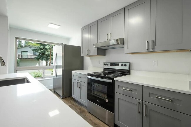 Building Photo - 3bd/2ba Seattle Home