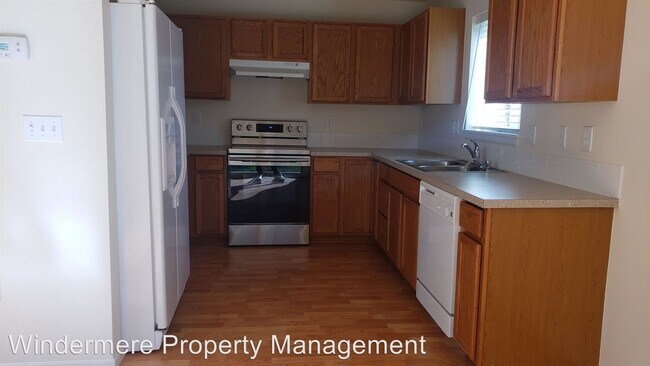 Building Photo - 7737 Blarney Stone Pl