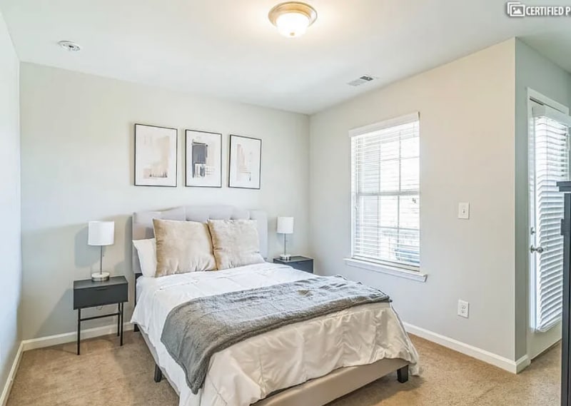 Building Photo - 7731 Cabrini Pl