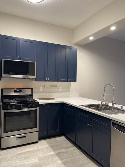 Building Photo - 2761 Dunstan Way