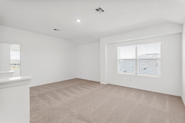 Building Photo - 114 Miglia St