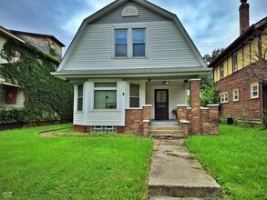 Building Photo - 34 N Drexel Ave