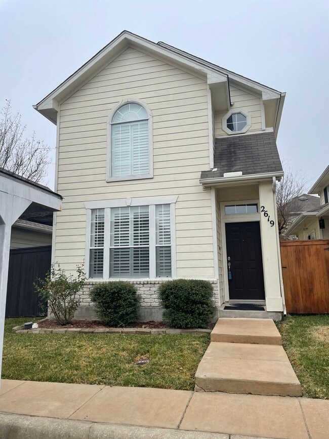 Building Photo - 2619 Crown Arbor Dr