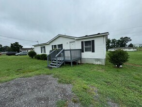 Building Photo - Nice 3/2 Trailer in Shannon- $1,195