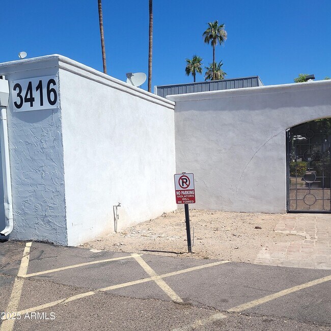 Building Photo - 3416 N 44th St