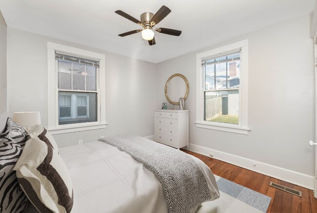 Building Photo - 4400 Greenlee Ave