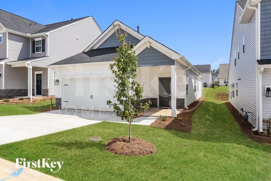 Building Photo - 617 Goldburn Wy