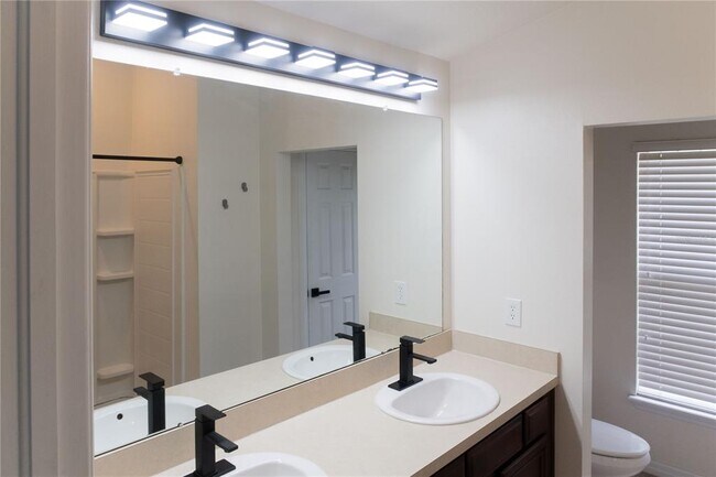 Building Photo - 6706 Eagle Feather Dr