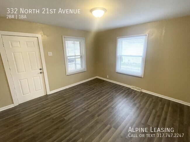 Building Photo - 332 N 21st Ave
