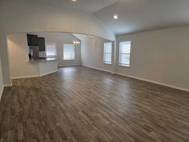 Building Photo - 129 Walkup Ln