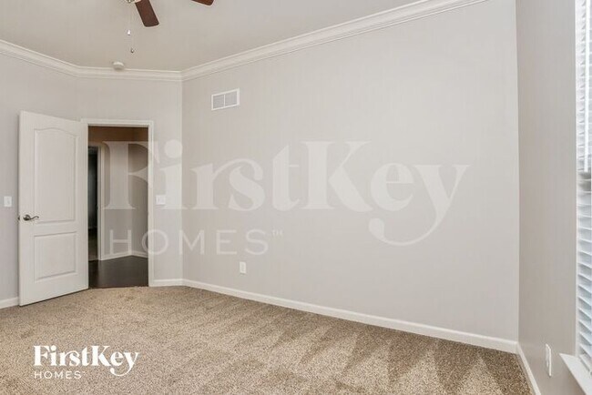 Building Photo - 3 Lost Canyon Ct