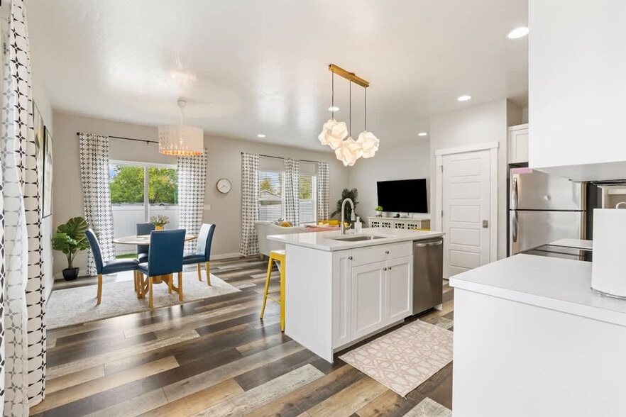 Building Photo - 2110 Ison Ct