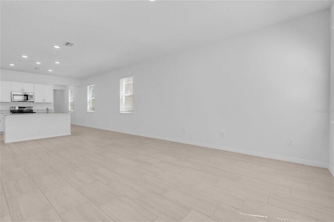 Building Photo - 10881 Molasses Wy