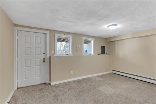 Building Photo - 20 Camelot Dr