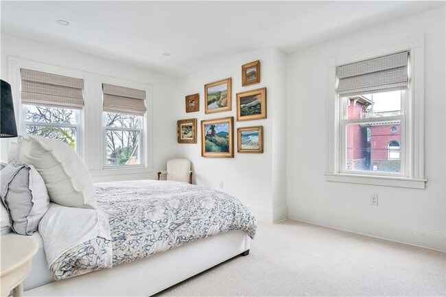 Building Photo - 12 Observatory Ave