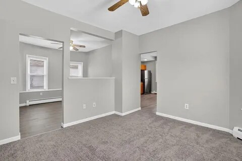 Building Photo - 528 Broadway St