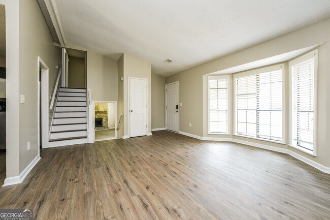 Building Photo - 5517 Hadrian Ct